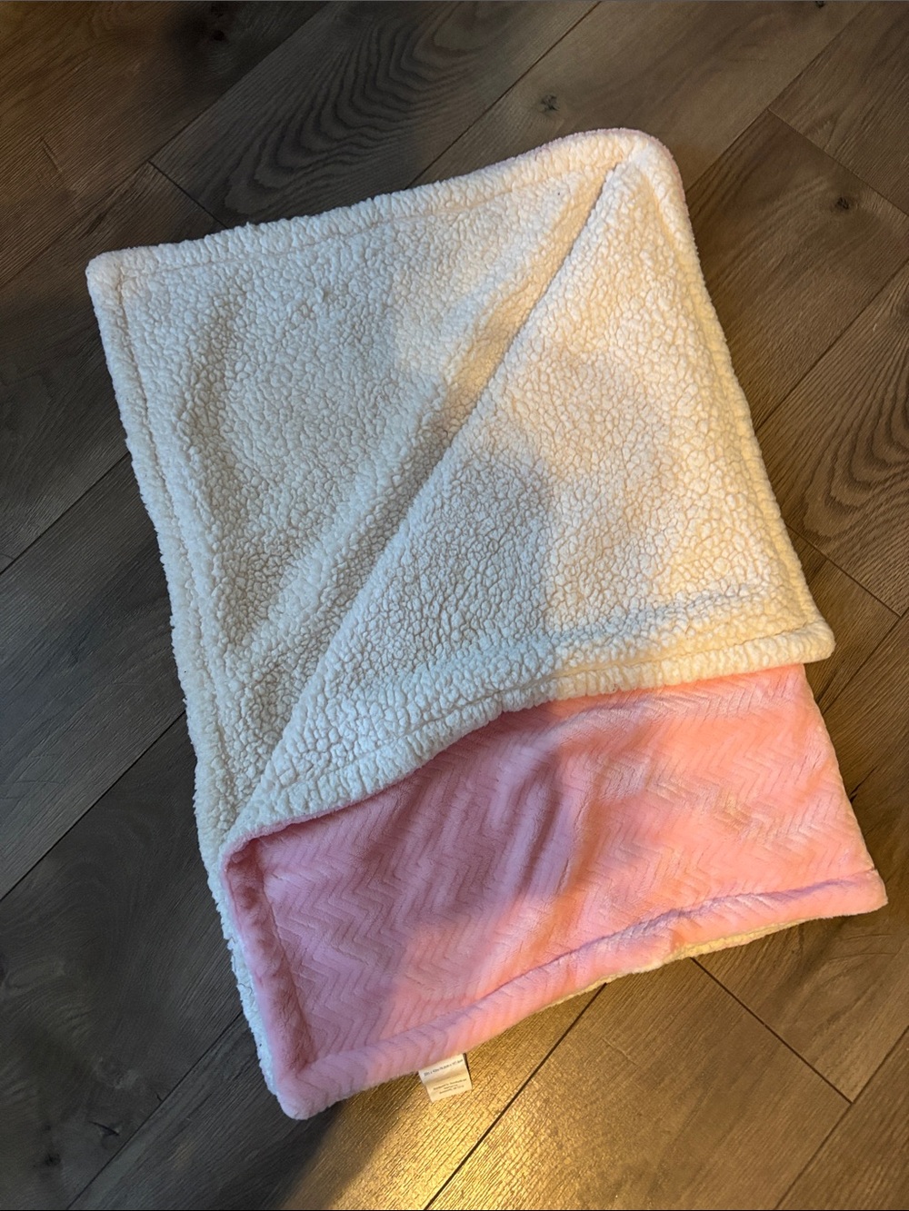 Plush Reversible Sherpa Throw Blanket - Pink and Cream
